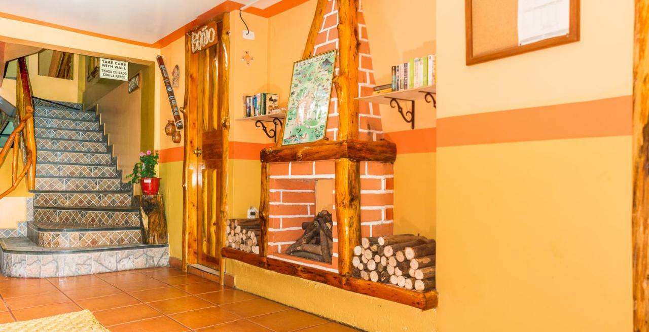 Hotel Santafe Inn Отавало Екстериор снимка