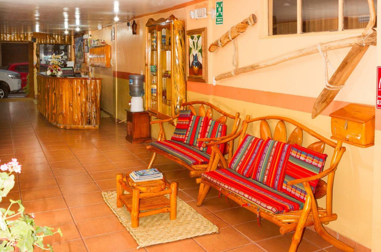 Hotel Santafe Inn Отавало Екстериор снимка